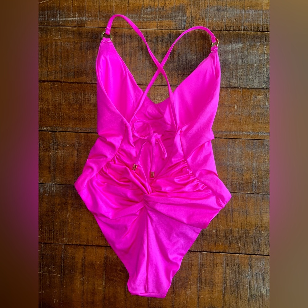 TRINA TURK Monaco Convertible One Piece Swimsuit ~ Pitaya Pink 6 NWT - Picture 7 of 8